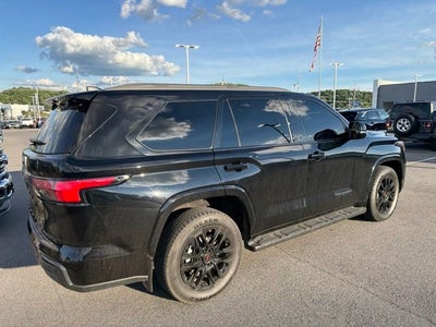 2024 Toyota Sequoia SR5