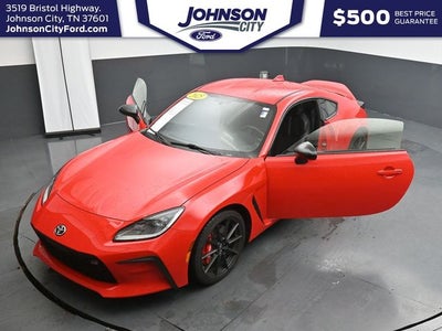 2025 Toyota GR86 Premium