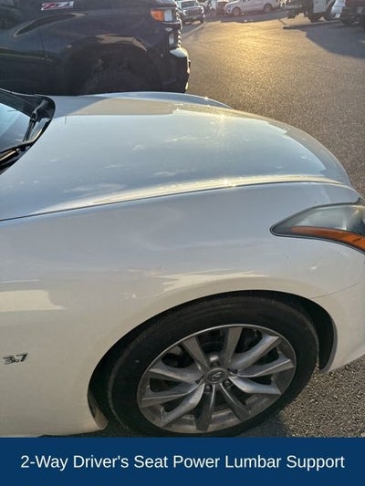 2015 INFINITI Q60 Base