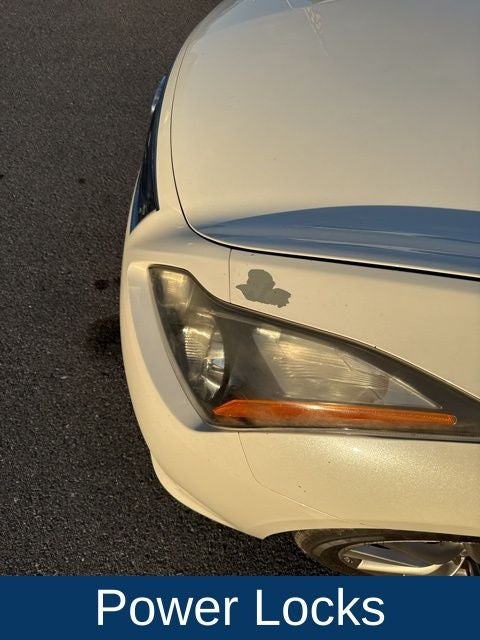 2015 INFINITI Q60 Base