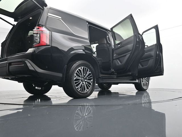 2025 Nissan Armada SL