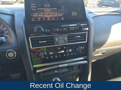 2024 INFINITI QX80 LUXE