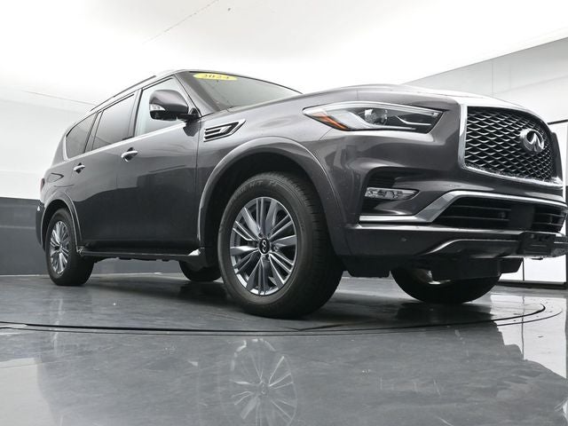 2024 INFINITI QX80 LUXE