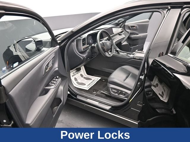 2025 Toyota Crown Signia Limited