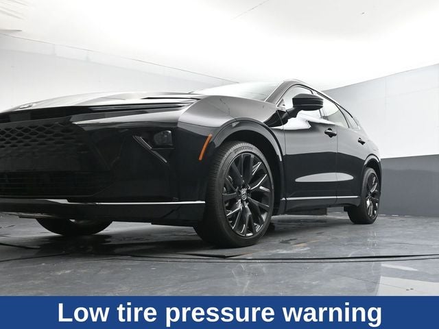 2025 Toyota Crown Signia Limited