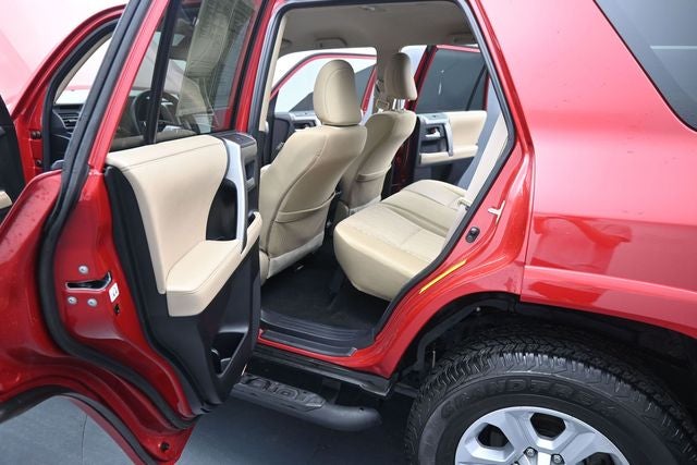 2022 Toyota 4Runner SR5