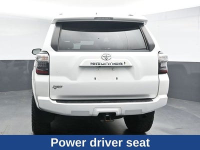 2022 Toyota 4Runner SR5