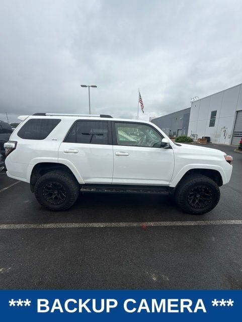 2022 Toyota 4Runner SR5
