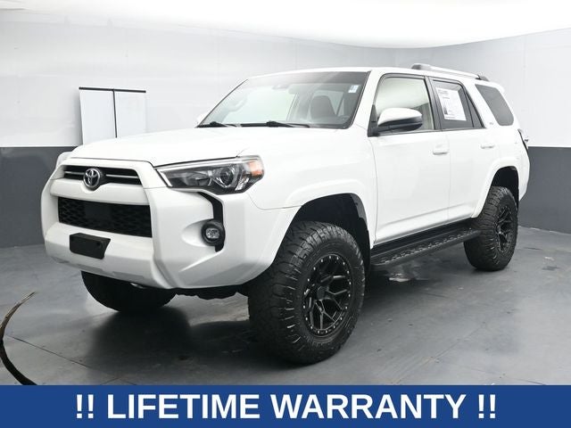 2022 Toyota 4Runner SR5