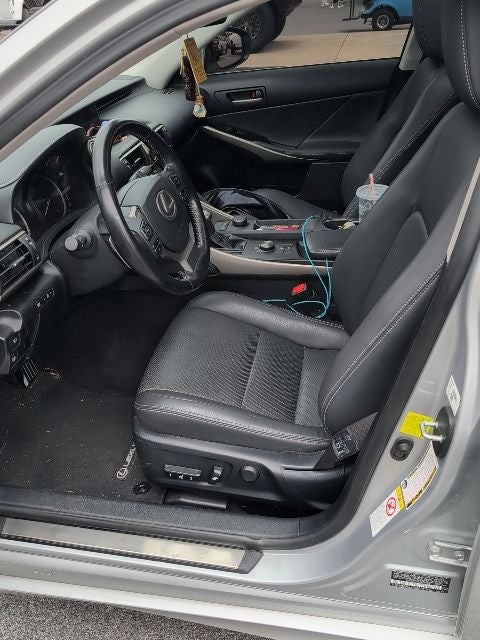 2018 Lexus IS 300