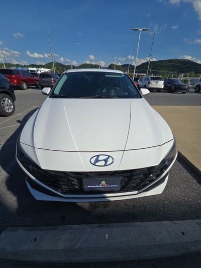 2023 Hyundai Elantra Hybrid Limited