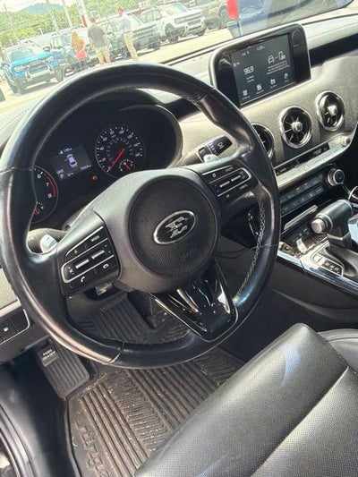 2019 Kia Stinger Base