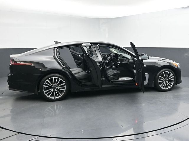 2019 Kia Stinger Base