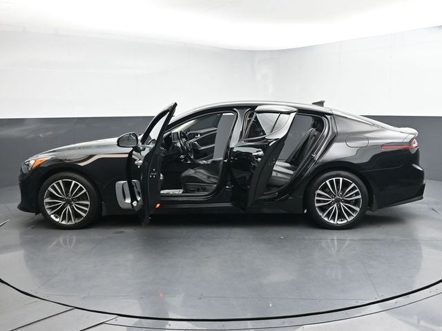 2019 Kia Stinger Base