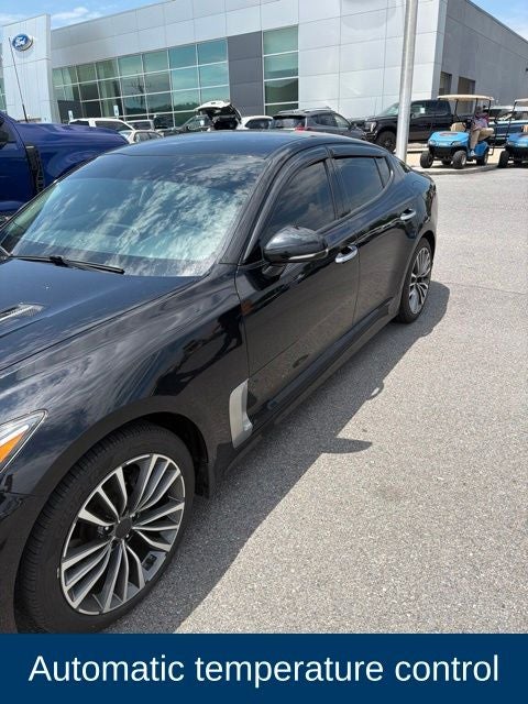 2019 Kia Stinger Base