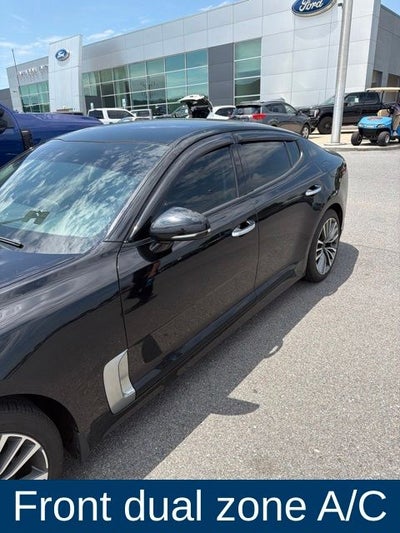 2019 Kia Stinger Base