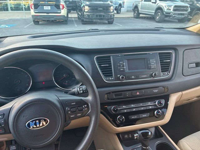 2016 Kia Sedona LX