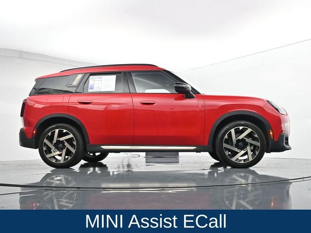 2025 MINI Cooper S Countryman Iconic