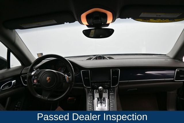 2016 Porsche Panamera 4