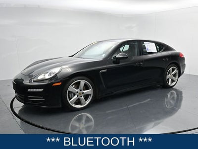 2016 Porsche Panamera 4