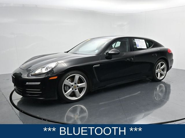 2016 Porsche Panamera 4