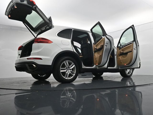2018 Porsche Cayenne Base