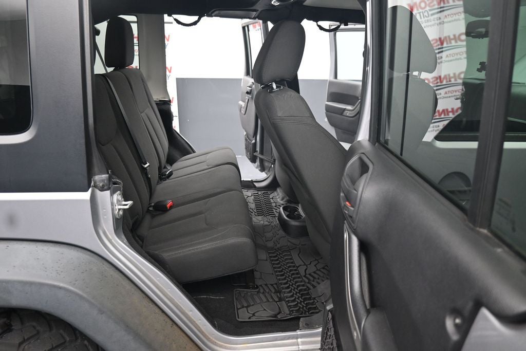 2016 Jeep Wrangler Unlimited Willys