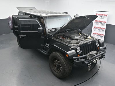2013 Jeep Wrangler Unlimited Sahara