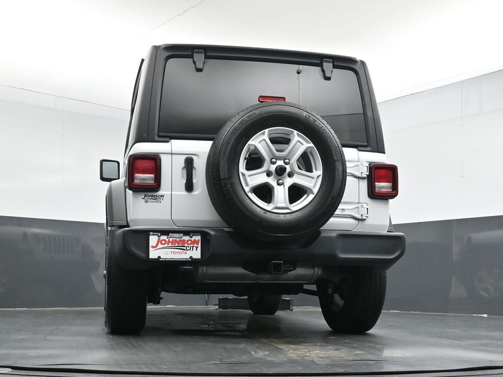 2022 Jeep Wrangler Sport S
