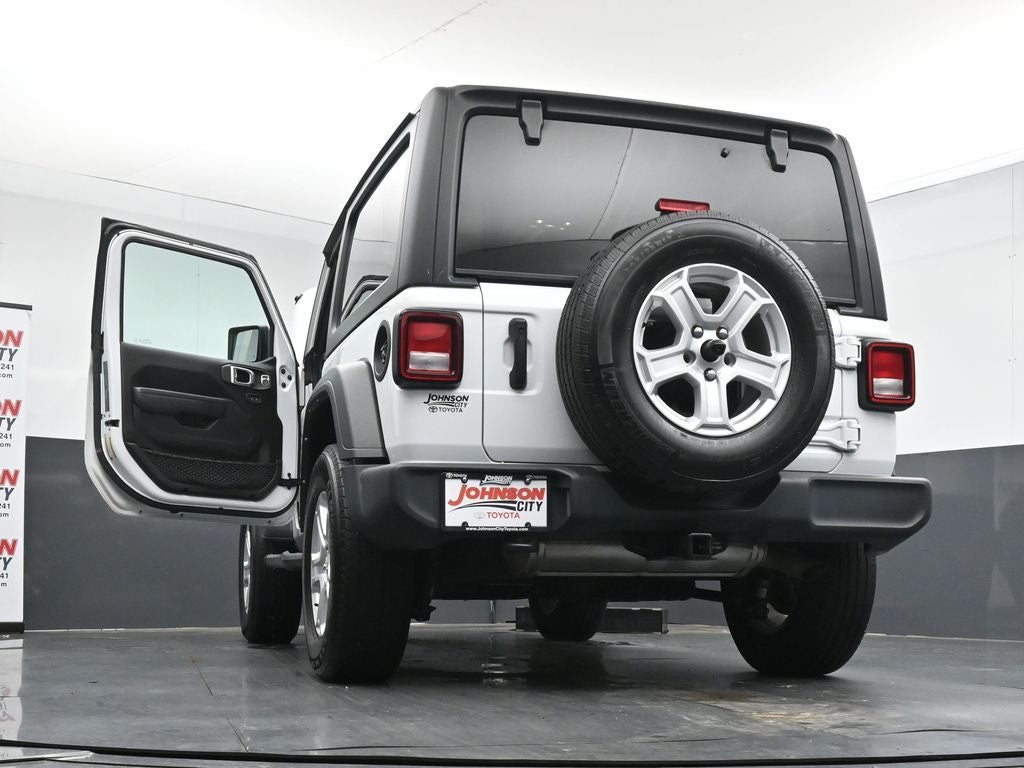 2022 Jeep Wrangler Sport S