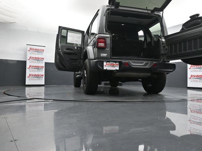 2021 Jeep Wrangler Sahara Altitude