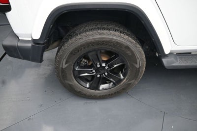 2020 Jeep Wrangler Unlimited Sahara Altitude