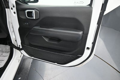 2020 Jeep Wrangler Unlimited Sahara Altitude