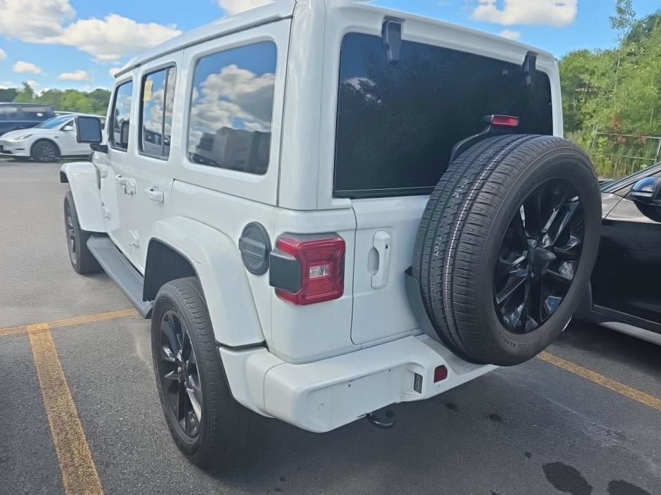 2022 Jeep Wrangler Sahara High Altitude