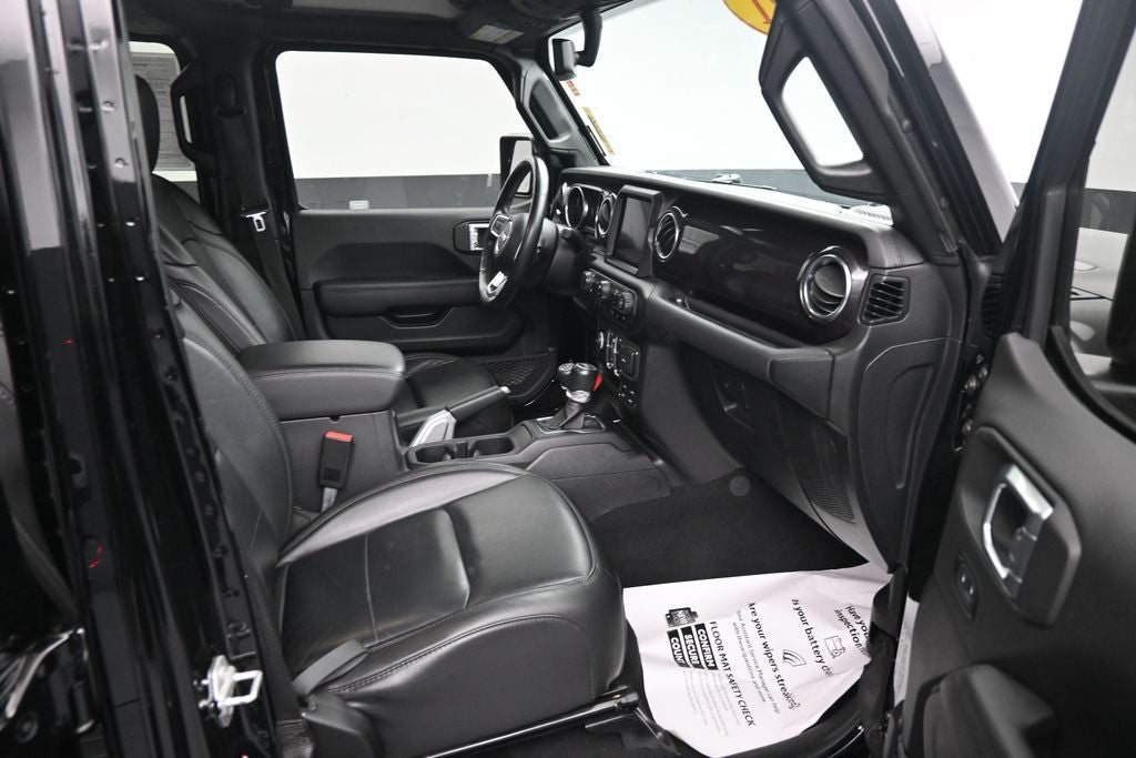 2021 Jeep Wrangler Sahara Altitude