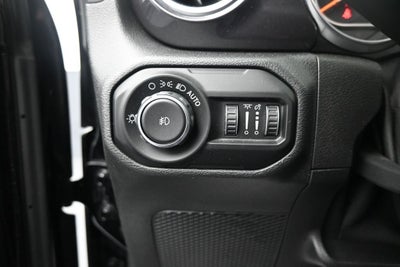 2021 Jeep Wrangler Sahara Altitude