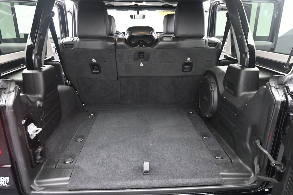 2021 Jeep Wrangler Sahara Altitude
