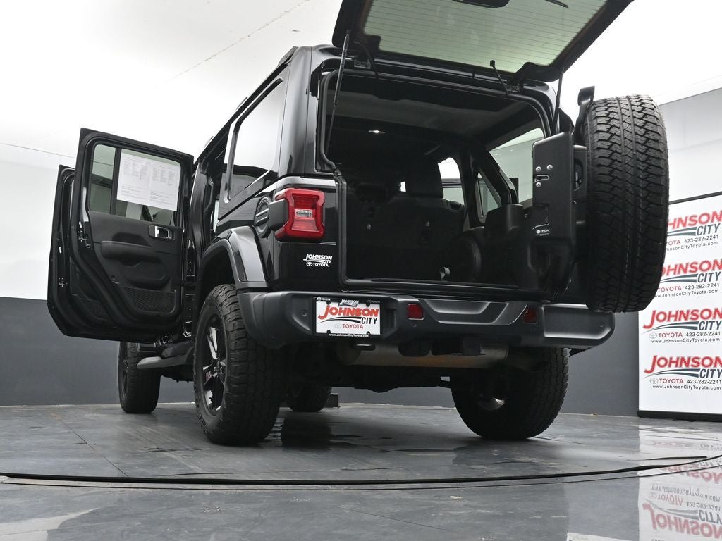 2021 Jeep Wrangler Sahara Altitude