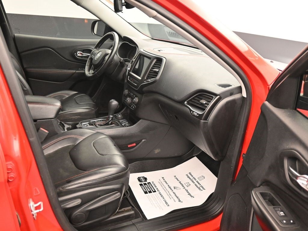 2019 Jeep Cherokee Trailhawk