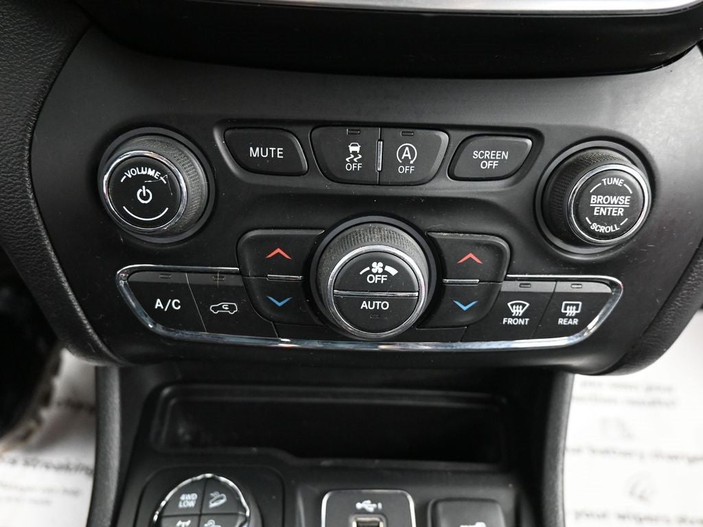 2019 Jeep Cherokee Trailhawk