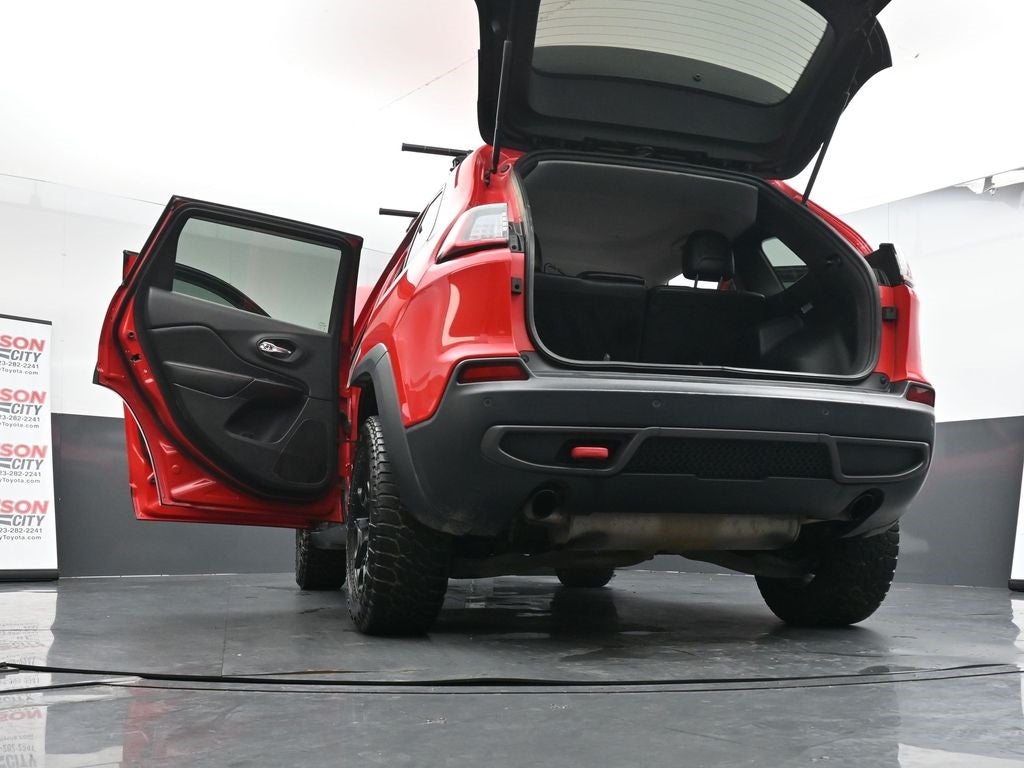 2019 Jeep Cherokee Trailhawk