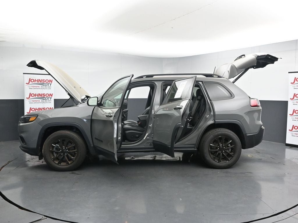 2023 Jeep Cherokee Altitude