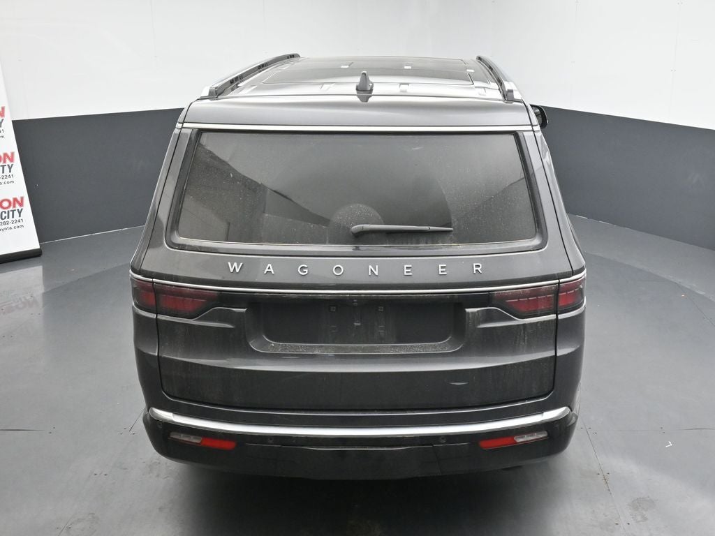 2024 Jeep Wagoneer Base