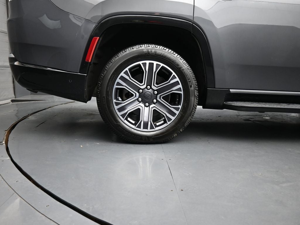 2024 Jeep Wagoneer Base