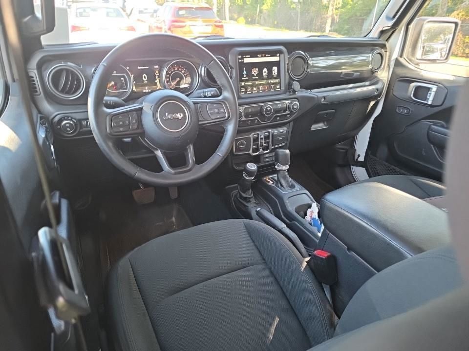 2022 Jeep Gladiator Sport