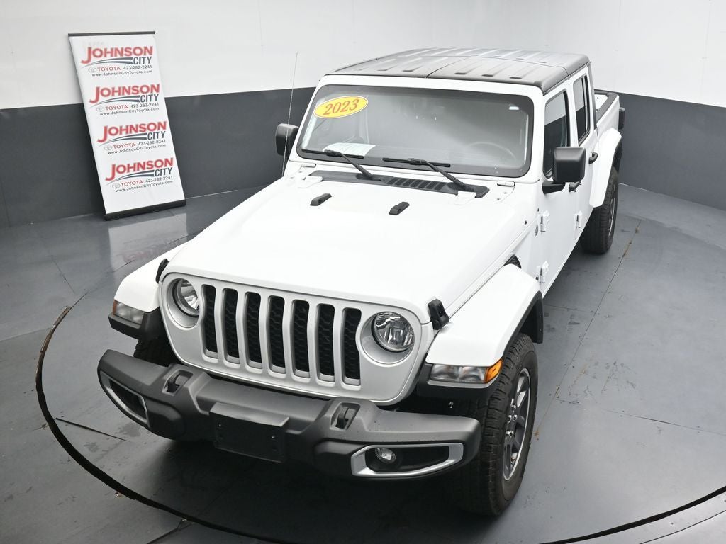 2023 Jeep Gladiator Overland