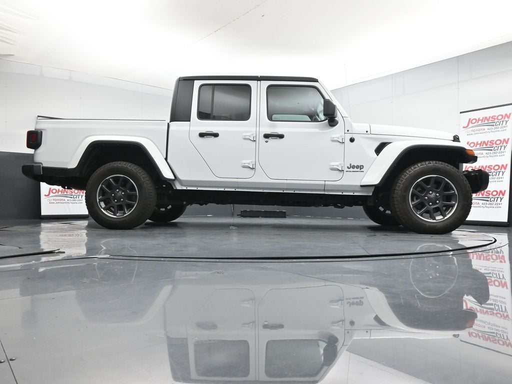 2023 Jeep Gladiator Overland