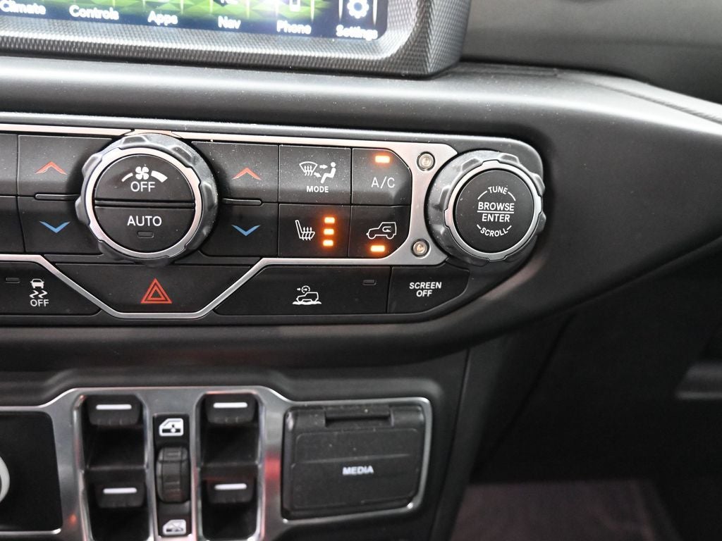 2023 Jeep Gladiator Overland