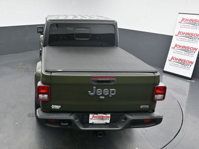 2023 Jeep Gladiator Overland