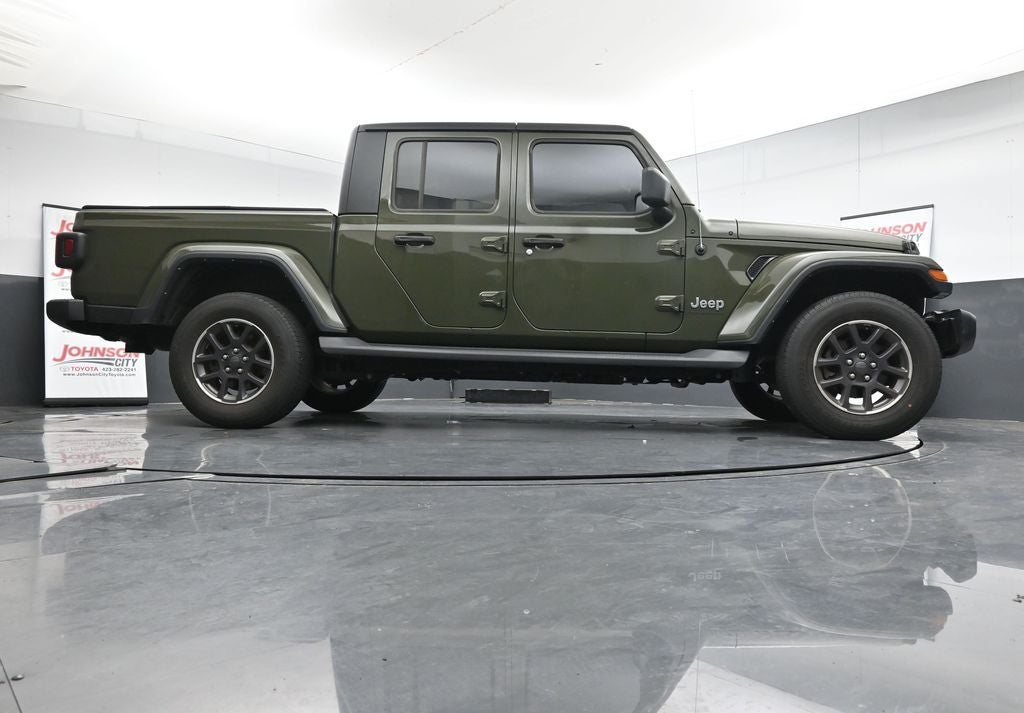 2023 Jeep Gladiator Overland